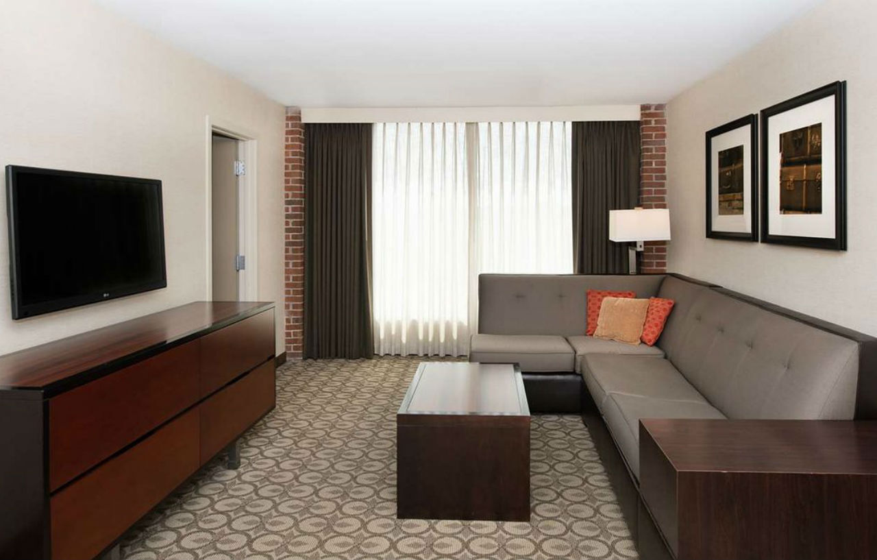 Doubletree & Charleston Airport